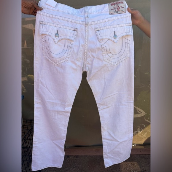 Hello - Picture 8 of 14